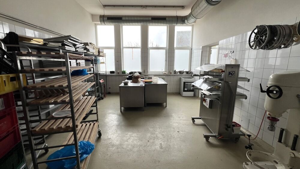 Gewerbeobjekt mit vielen Nutzungsmöglichkeiten bei Geringswalde zimmer