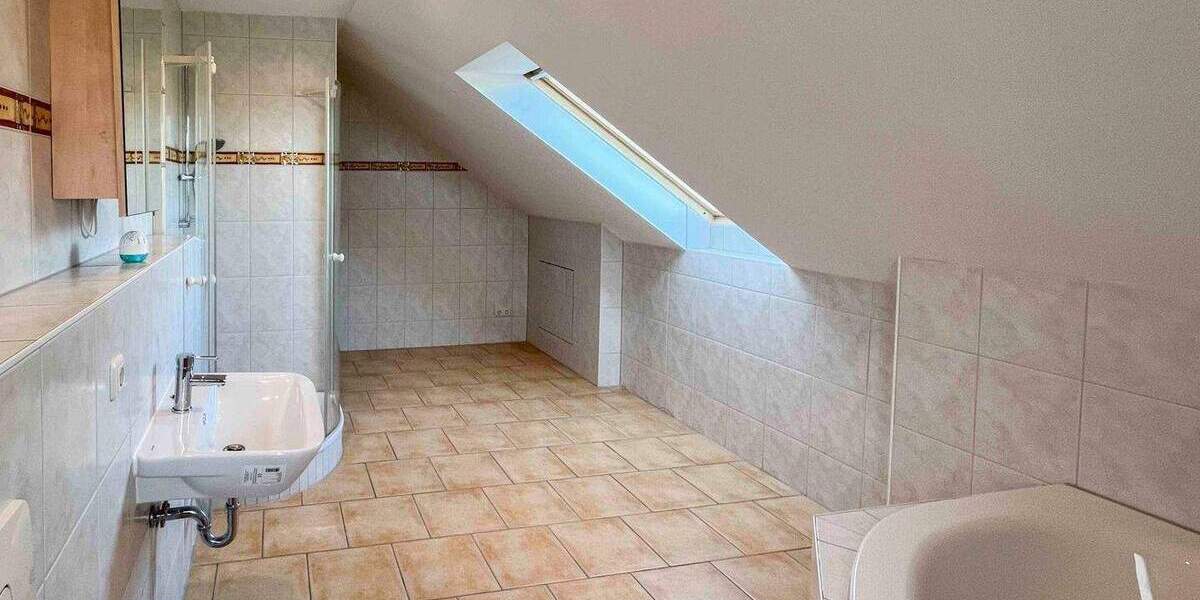 Gepflegtes ZFH mit Garten in ruhiger Lage von Chemnitz 7 zimmer