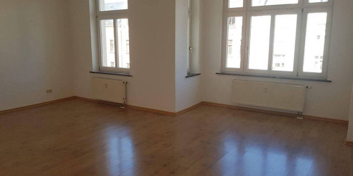 Etagenwohnung Chemnitz Kaßberg - 2 Zimmer, 85 m&sup2;, 104.000&euro; | Angebot:26607233