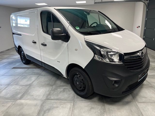 Opel Vivaro 131.000 km 12.495 &euro; Gersdorf 09355