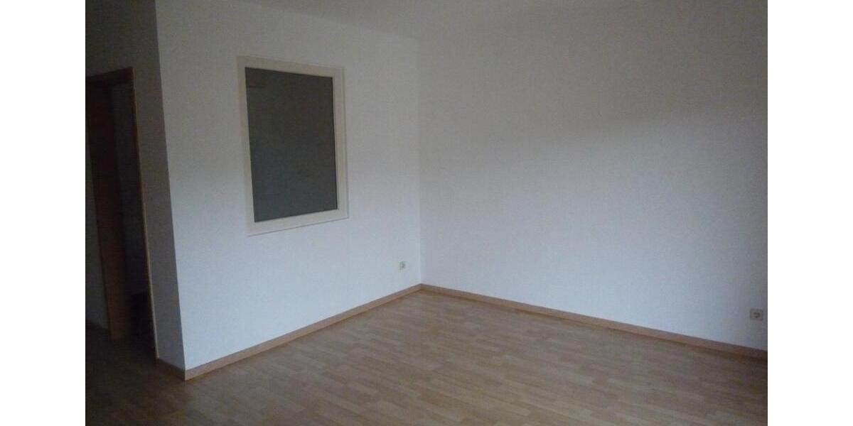 Etagenwohnung Stollberg (Erzgebirge) - 1 Zimmer, 40 m&sup2;, 48.500&euro; | Angebot:26308881