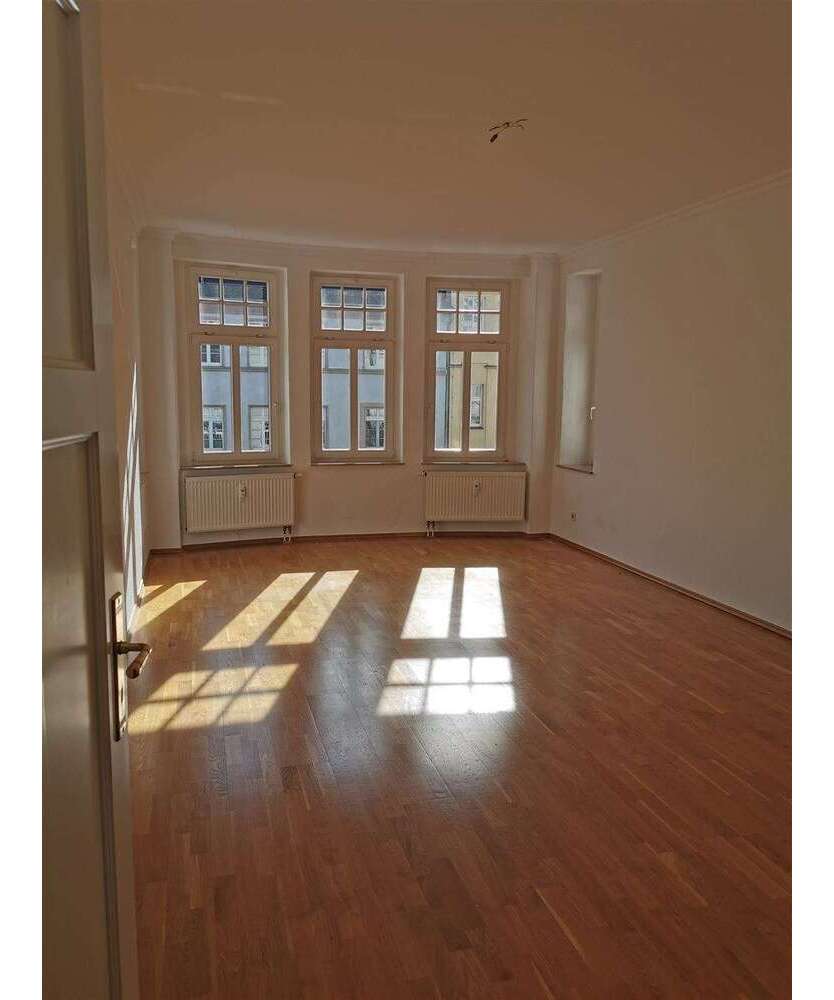 Büro in Chemnitz 496 € 82.55 m²