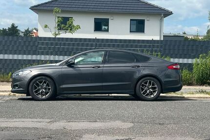 Ford Mondeo 120.000 km 11.000 € Chemnitz 09113