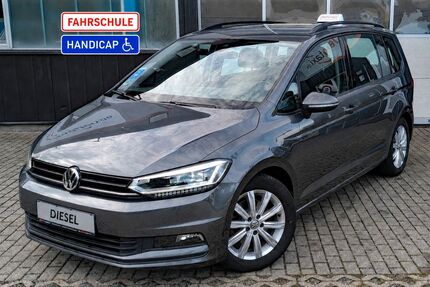 VW Touran 156.406 km 19.865 &euro; Chemnitz 09120