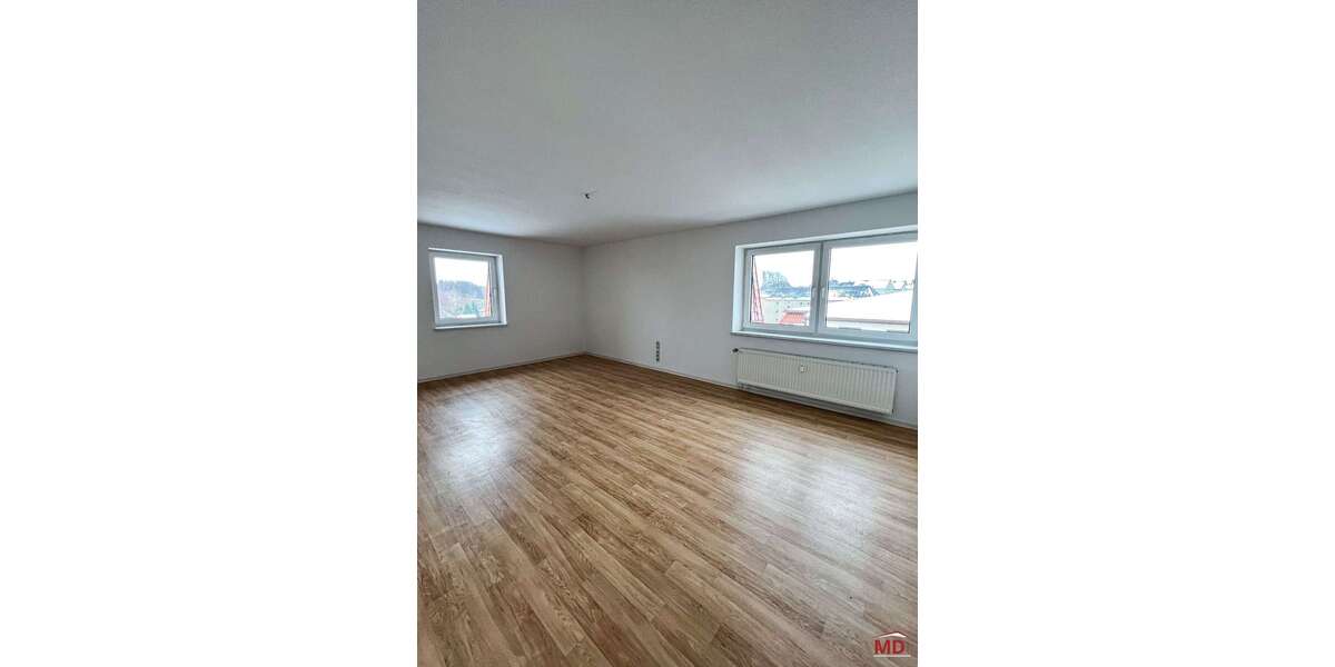 Etagenwohnung Oelsnitz Oelsnitz - 2 Zimmer, 76 m&sup2;, 494&euro; | Angebot:26162303