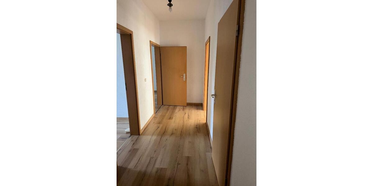 Erdgeschoßwohnung Chemnitz Hilbersdorf - 3 Zimmer, 78 m&sup2;, 390&euro; | Angebot:26063214