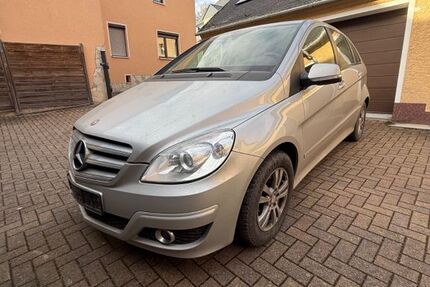 Mercedes-Benz B 170 95.336 km 3.333 &euro; Elterlein 09481