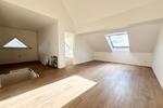 Borna * ERSTBEZUG * Balkon * 7 Zimmer Maisonette * 01.12.2025 7 zimmer