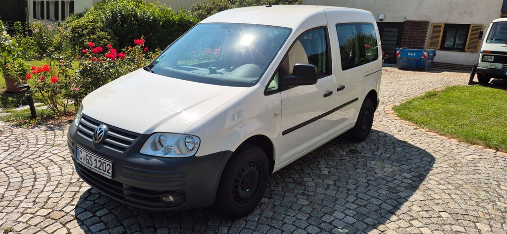 VW Caddy 87.551 km 6.900 &euro; Chemnitz 09114
