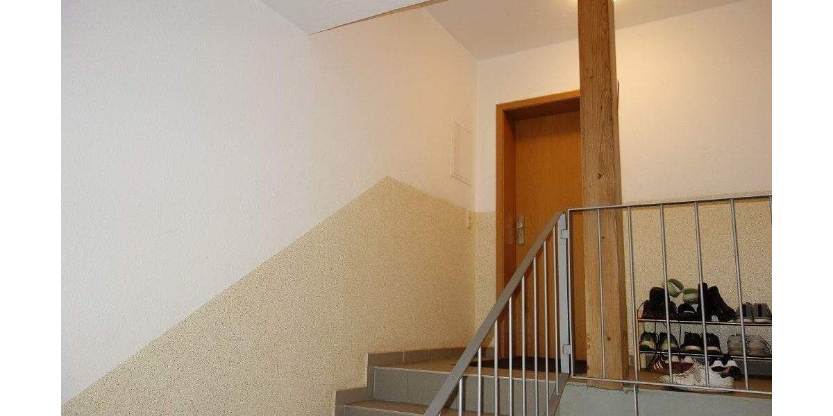 Etagenwohnung Waldenburg - 4 Zimmer, 104 m&sup2;, 99.000&euro; | Angebot:25779591