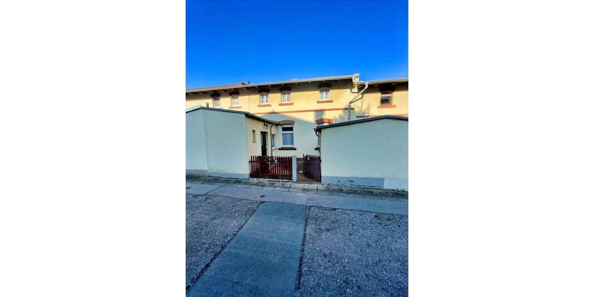 Reihenmittelhaus Lunzenau - 4 Zimmer, 105 m&sup2;, 59.900&euro; | Angebot:25776928