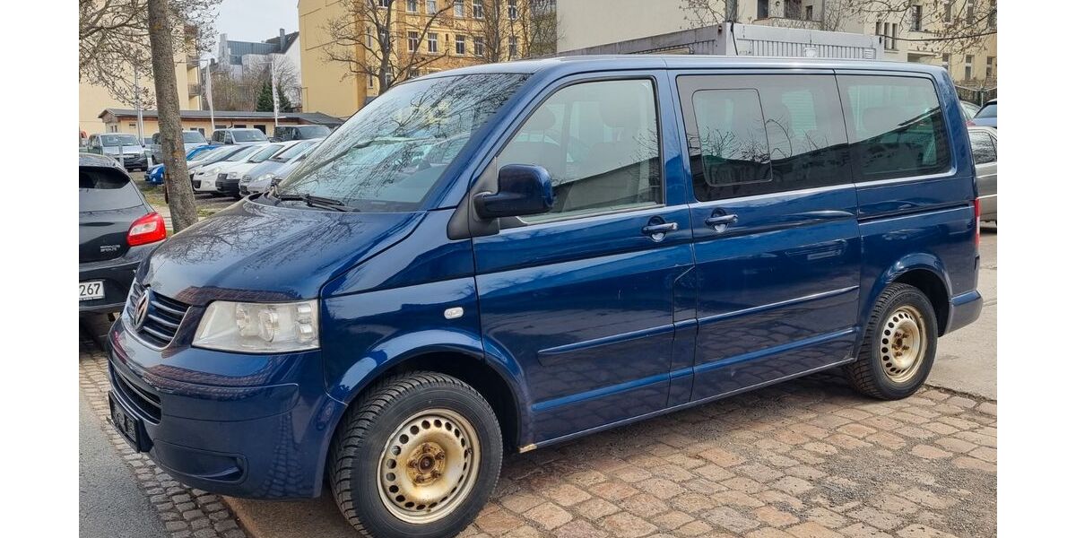 VW T5 Transporter 290.100 km 6.000 &euro; Chemnitz 09120