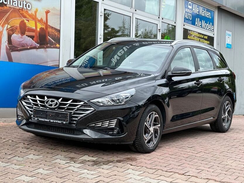 i30