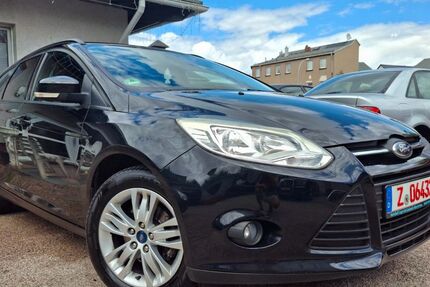 Ford Focus 106.174 km 6.490 &euro; Limbach-Oberfrohna 09212