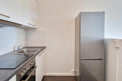 Ihre neue 4-Zimmer-Wohnung mit Einbauküche! AB SOFORT! zimmer