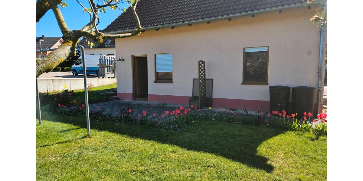 Einfamilienhaus Mülsen - 3 Zimmer, 103 m&sup2;, 1.000&euro; | Angebot:26665535