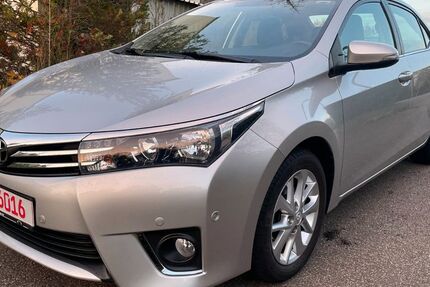 Toyota Corolla 56.000 km 13.990 &euro; Chemnitz OT Grüna 09224