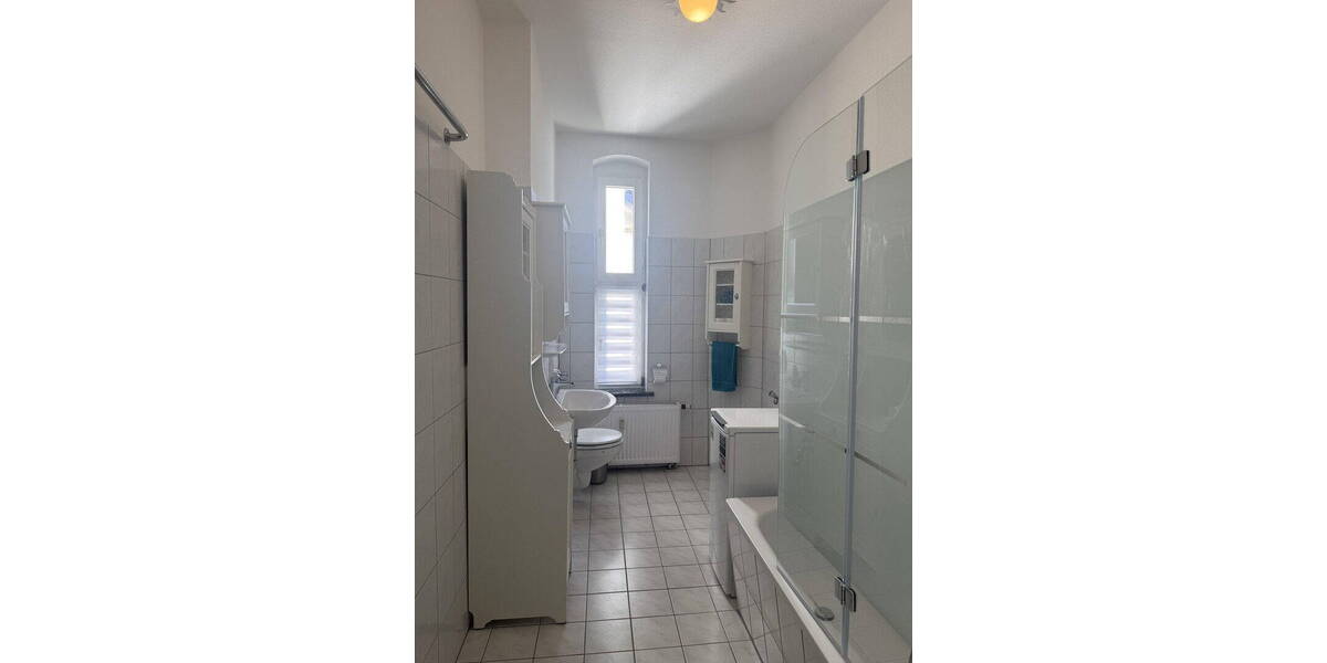 Etagenwohnung Chemnitz Kaßberg - 2 Zimmer, 85 m&sup2;, 104.000&euro; | Angebot:26607233