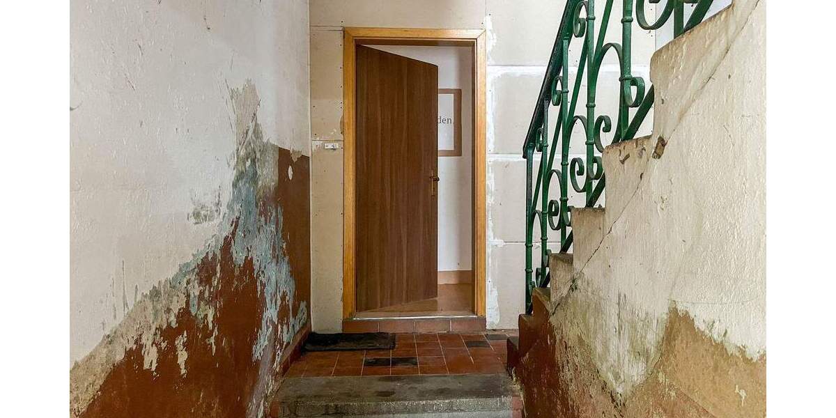 Mehrfamilienhaus, Wohnhaus Stollberg/Erzgeb. Stollberg - 1 Zimmer, 260 m&sup2;, 79.000&euro; | Angebot:25695872