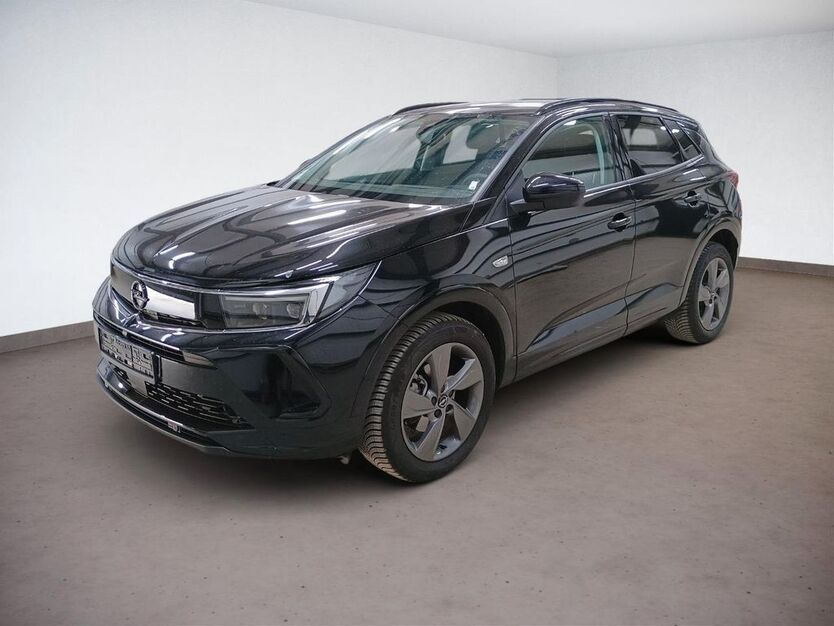 Opel Grandland (X) 27.576 km 25.910 € Chemnitz 09113