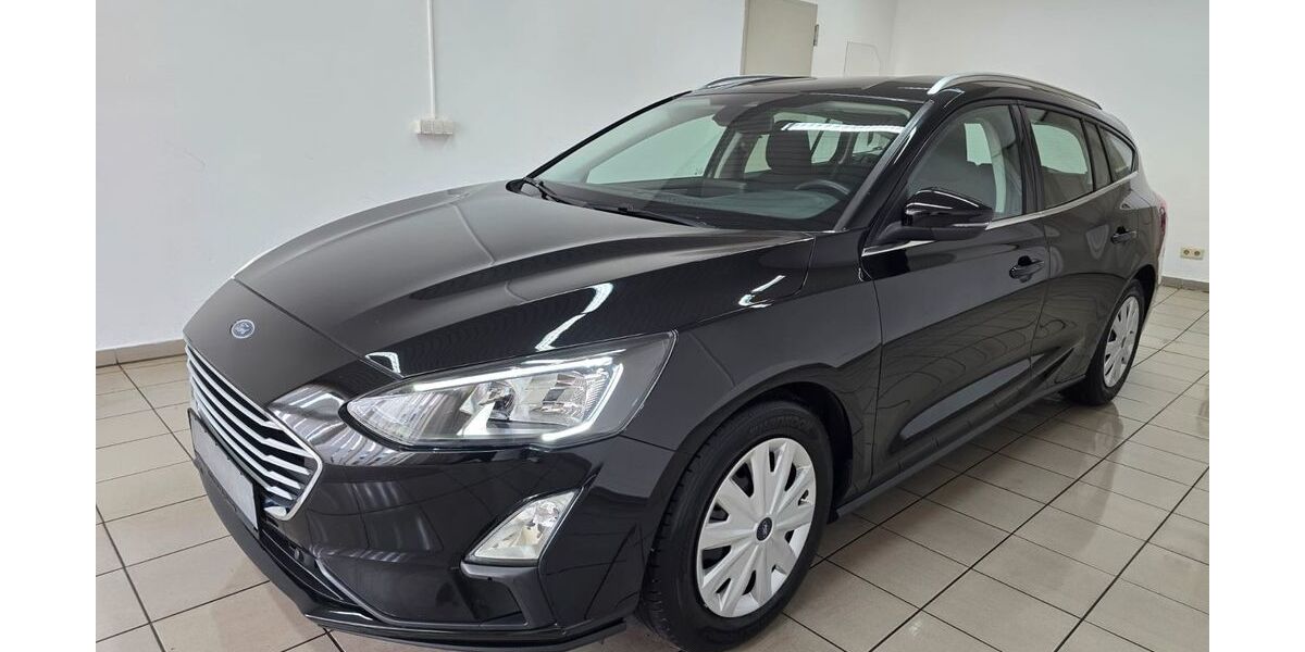 Ford Focus 71.045 km 12.990 &euro; Chemnitz 09114