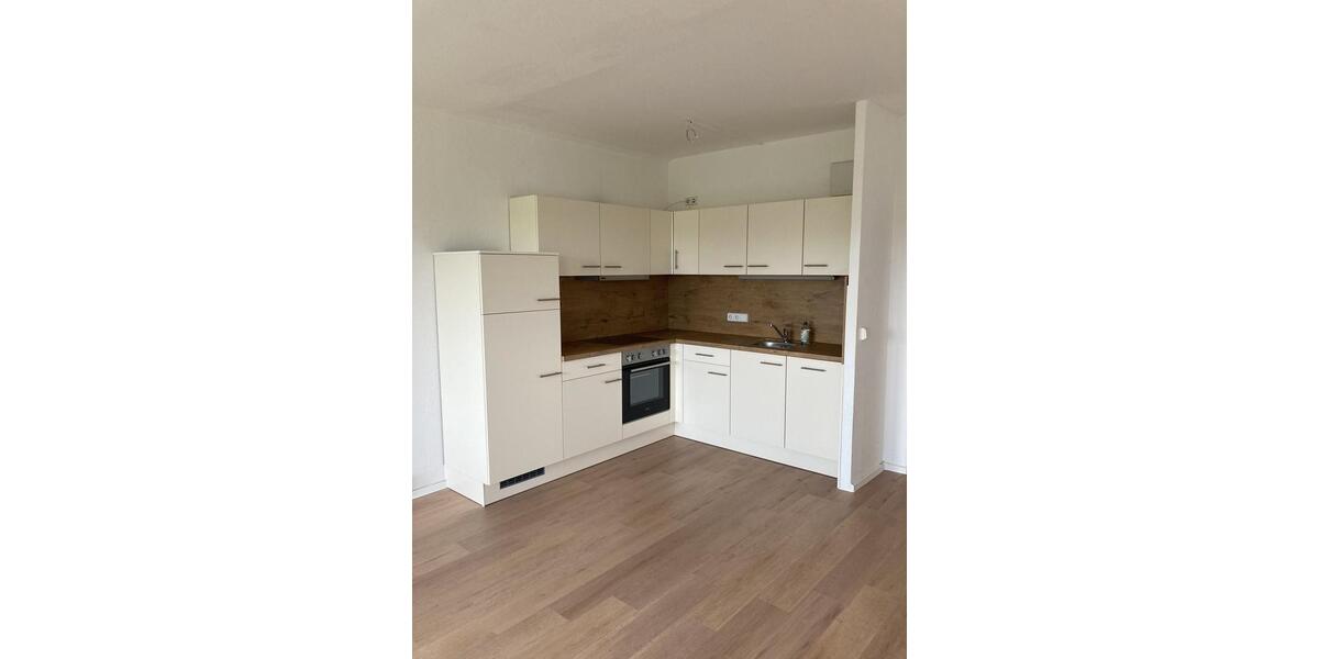Dachgeschoßwohnung Chemnitz Markersdorf - 3 Zimmer, 71 m&sup2;, 357&euro; | Angebot:26675782
