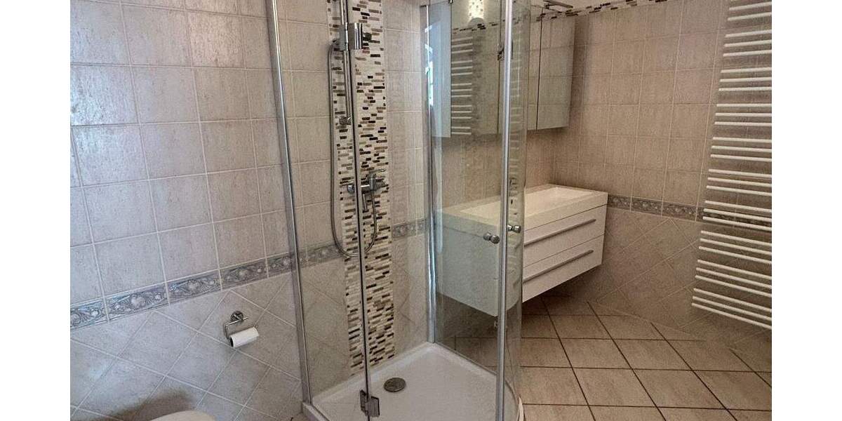 Etagenwohnung Augustusburg - 5 Zimmer, 137 m&sup2;, 825&euro; | Angebot:23883269