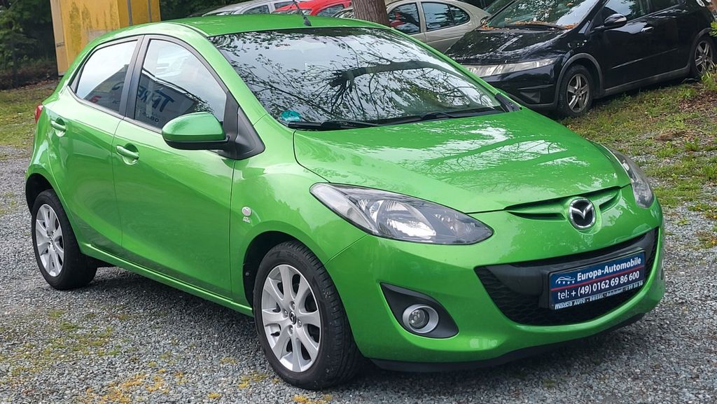 Mazda 2 111.000 km 5.200 &euro; Chemnitz 09114