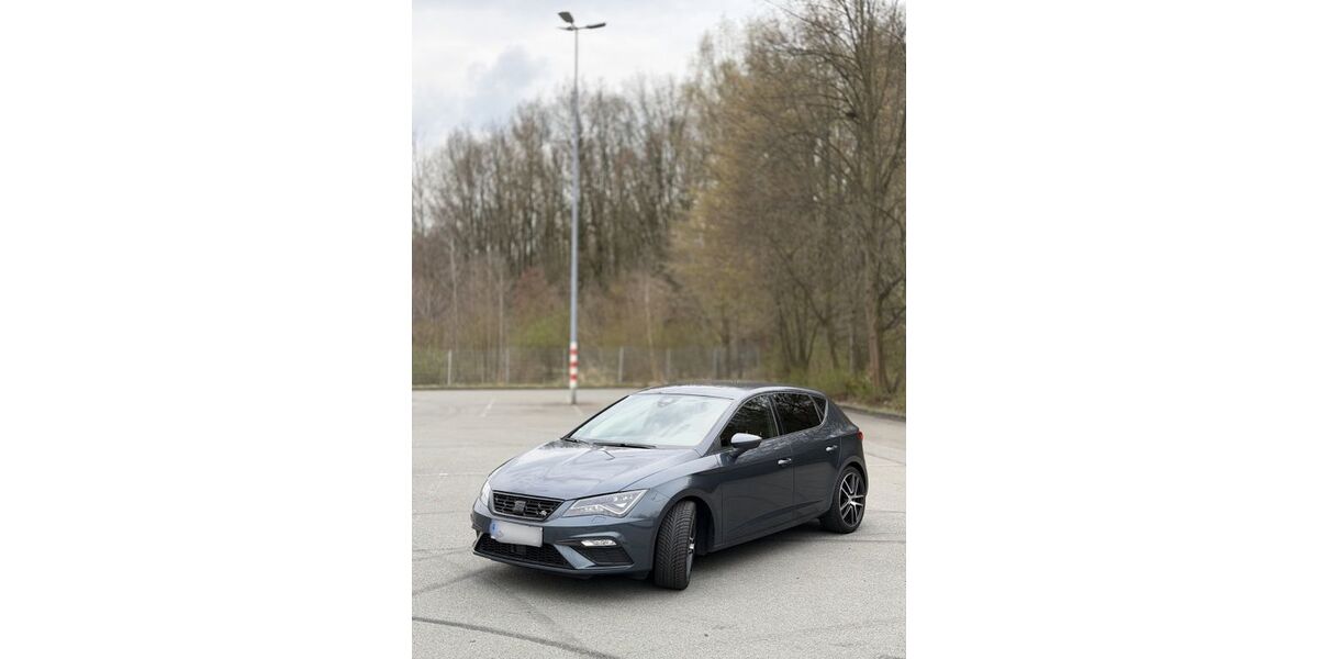 Seat Leon 95.309 km 17.300 &euro; Chemnitz 09120
