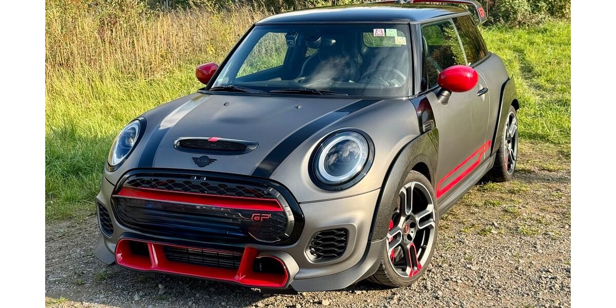 Mini John Cooper Works 33.400 km 38.850 € Limbach-Oberfrohna 09212