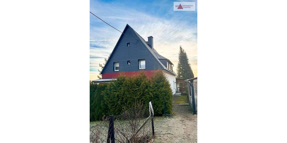 Einfamilienhaus Wiesa / Neundorf Neundorf - 7 Zimmer, 150 m&sup2;, 66.000&euro; | Angebot:25779071
