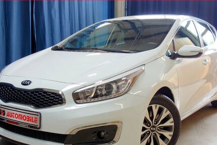 Kia ceed / Ceed 100.000 km 11.699 &euro; Chemnitz 09120