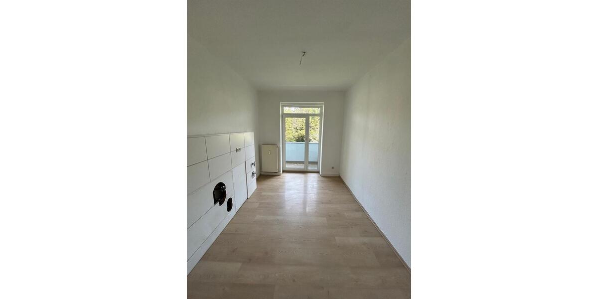 Etagenwohnung Chemnitz Ebersdorf - 2 Zimmer, 52 m&sup2;, 230&euro; | Angebot:26440935