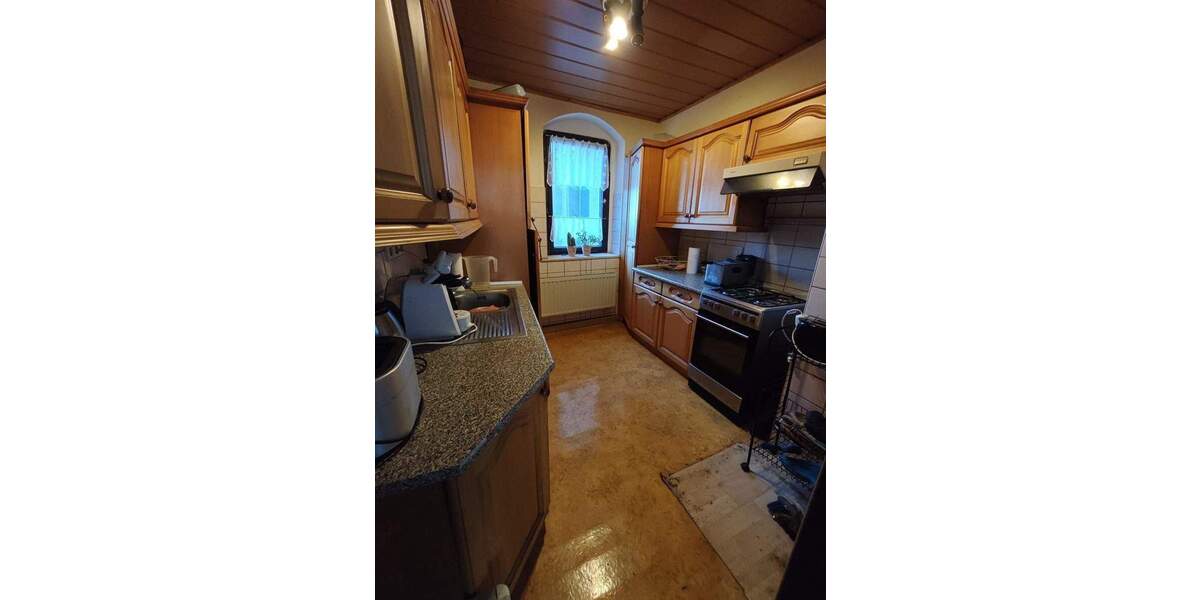 Reihenendhaus Burgstädt - 6 Zimmer, 150 m&sup2;, 120.000&euro; | Angebot:25741423