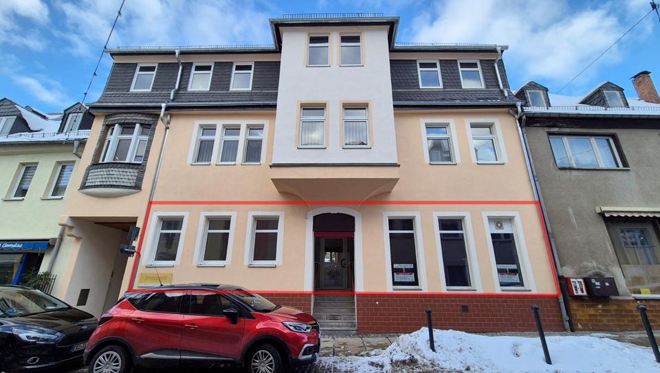 Kosmetikstudio? Tattoostudio? Maklerbüro? (Eis-) Café? Bistro? Tolle Gewerbefläche (100 m²) im Zentrum von Lößnitz! zimmer