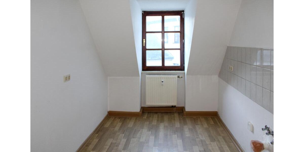 2-Raum-Wohnung im Herzen von Zschopau mit EBK und teilmöbliert 2 zimmer