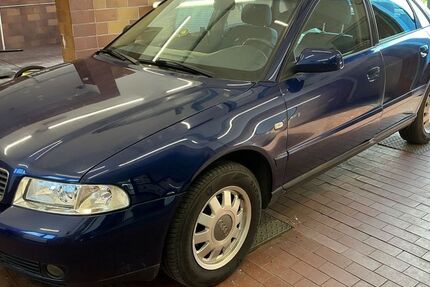 Audi A4 120.132 km 6.950 &euro; Limbach-Oberfrohna 09212