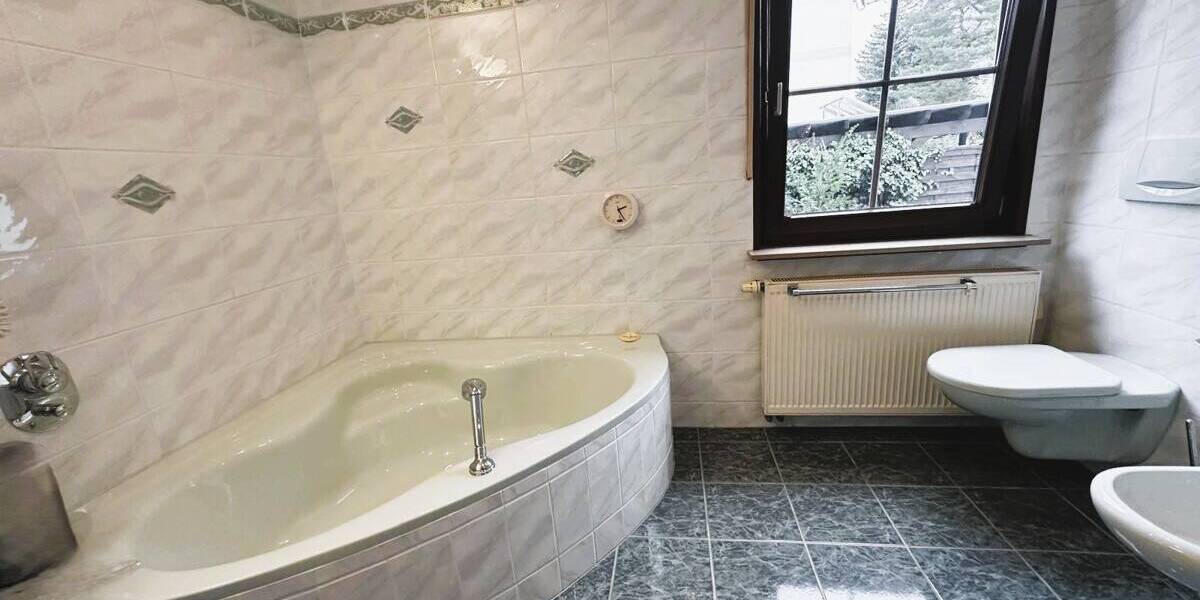 Einfamilienhaus Chemnitz / Adelsberg Adelsberg - 9 Zimmer, 148 m&sup2;, 519.000&euro; | Angebot:26344895