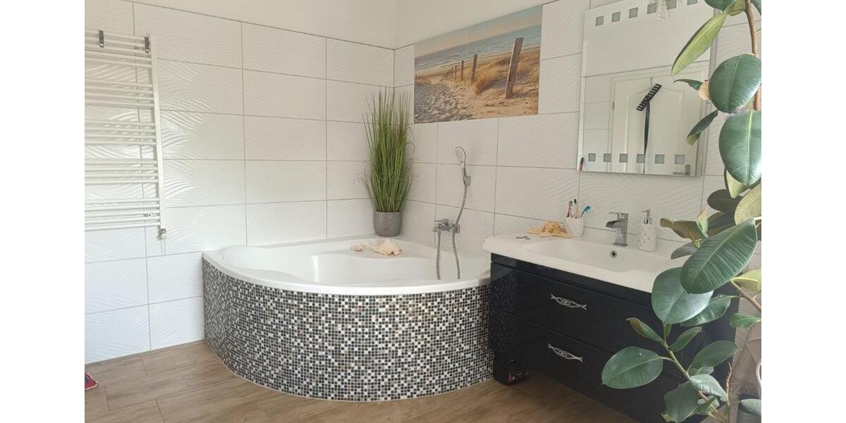 Freistehendes großes Einfamilienhaus Zweifamilienhaus kernsaniert 7 zimmer