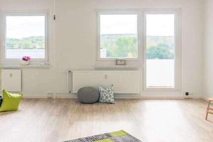 Wohnung Chemnitz Markersdorf - 7 Zimmer, 136 m&sup2;, 682&euro; | Angebot:27333040