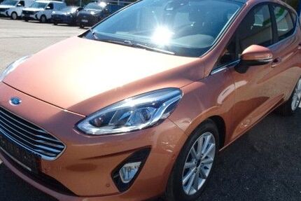Ford Fiesta 63.268 km 11.985 &euro; Oberlungwitz 09353