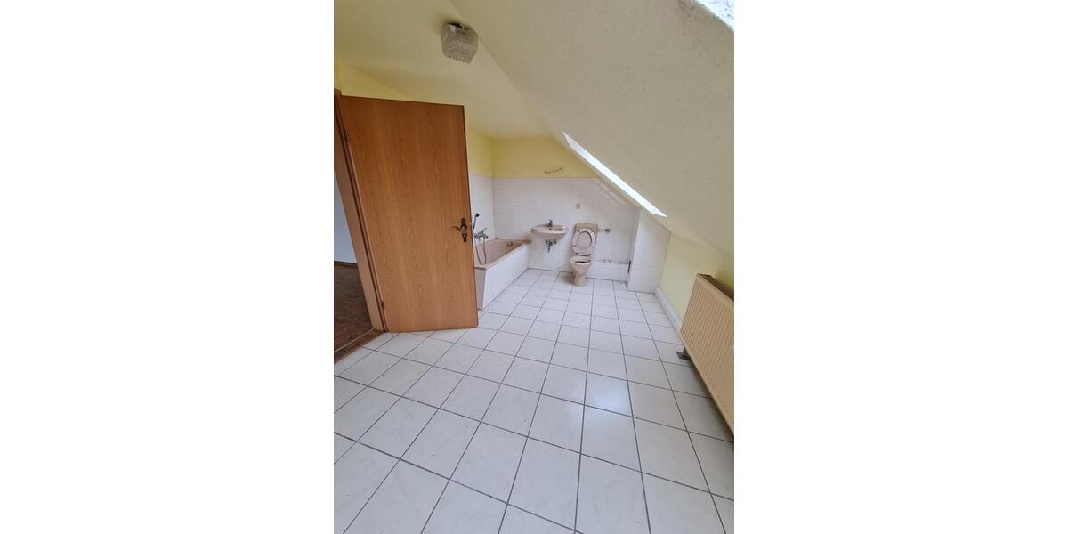 Mehrfamilienhaus, Wohnhaus Frankenberg (Sachsen) - 12 Zimmer, 325 m&sup2;, 85.000&euro; | Angebot:8835872
