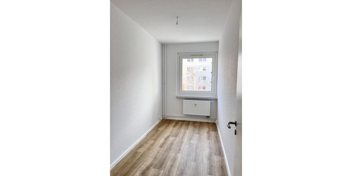 Etagenwohnung Chemnitz Klaffenbach - 4 Zimmer, 70 m&sup2;, 421&euro; | Angebot:25365223