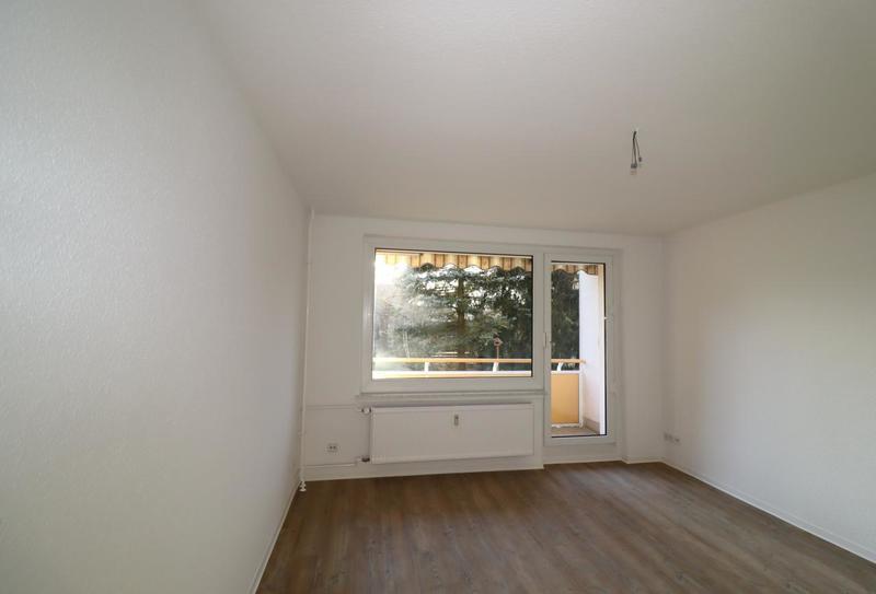 Erdgeschoßwohnung Chemnitz Kapellenberg - 3 Zimmer, 60 m&sup2;, 360&euro; | Angebot:24184925