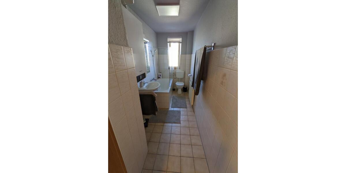 Etagenwohnung Limbach-Oberfrohna Oberfrohna - 2 Zimmer, 59 m&sup2;, 370&euro; | Angebot:26662903