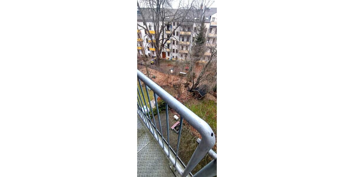 Etagenwohnung Chemnitz - 1 Zimmer, 33 m&sup2;, 43.500&euro; | Angebot:27298154