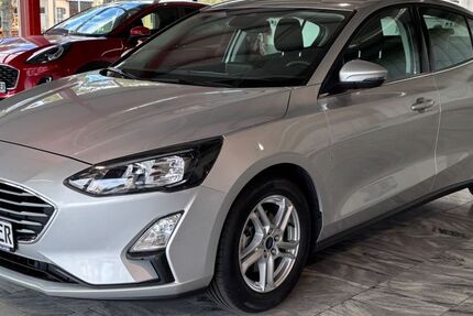 Ford Focus 23.690 km 17.499 &euro; Geithain 04643