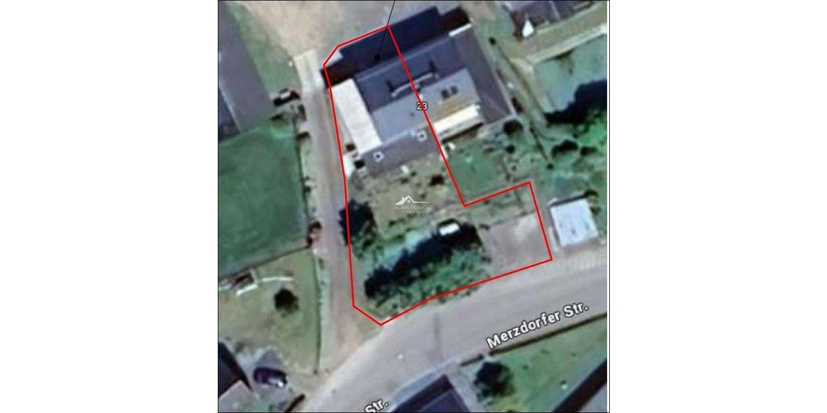 Stilvolle Doppelhaushälfte mit großzügiger, überdachter Terrasse – Wohnen mit Weitblick und Komfort 4 zimmer