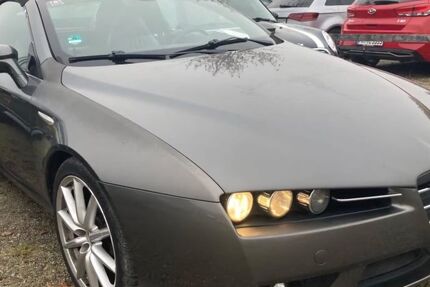 Alfa Romeo Spider 127.300 km 7.990 € Chemnitz 09114