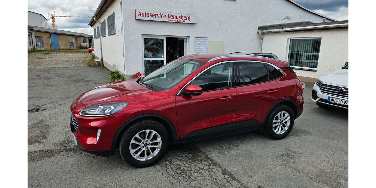 Ford Kuga 45.300 km 21.900 &euro; Drebach OT Venusberg 09430
